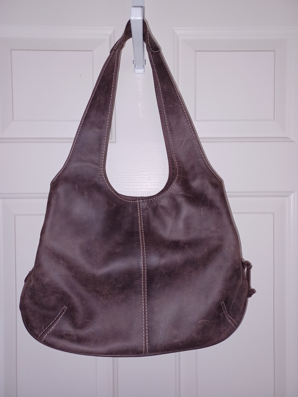 Hinojosa Classic Hobo Brown Leather Shoulder Bag